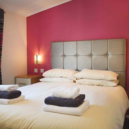 Hunters Quay Holiday Village Kilmun Bagian luar foto